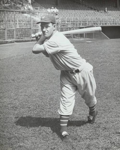 Mel Ott Batting photograph, between 1933 and 1936