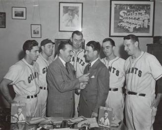 Mel Ott and Leo Durocher photograph, probably 1942