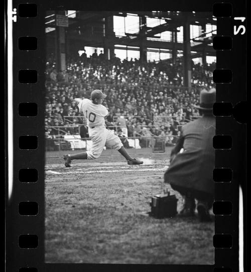 Gus Mancuso at Bat negative, probably 1940