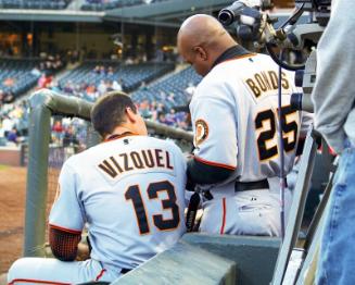 Barry Bonds and Omar Vizquel photograph, 2006 September 19