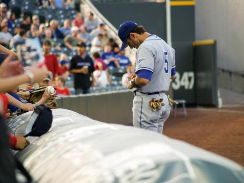 Nomar Garciaparra Signing Autographs photograph, 2006 May 16