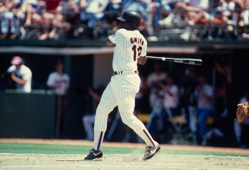 Tony Gwynn Batting slide, 1985 July