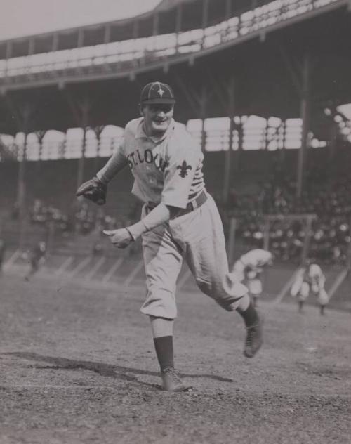 Rube Waddell photograph, between 1908 and 1910