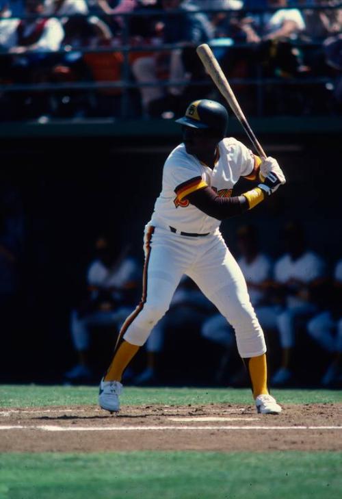 Tony Gwynn Batting slide, 1984 April