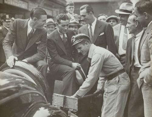 Charlie Gehringer and Hank Greenberg photograph, undated