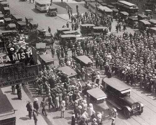 Babe Ruth Throwing Candy from Roof of Gaiety Theatre photograph, 1926 May 22