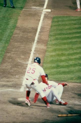 Jim Thome and Alvaro Espinoza World Series Game 3 slide, 1995 October 24