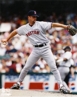 Tim Wakefield Pitching photograph, 1997