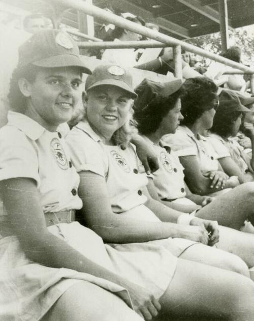 Grand Rapids Chicks Players photograph, 1948