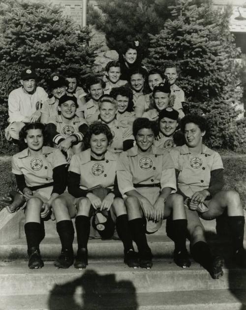 Grand Rapids Chicks Team photograph, 1946