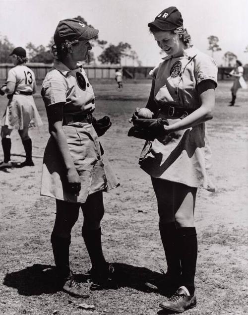 Connie Wisniewski and Phyllis Koehn photograph, between 1945 and 1948