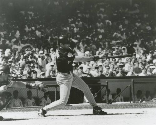 Paul Molitor Batting photograph, 1997