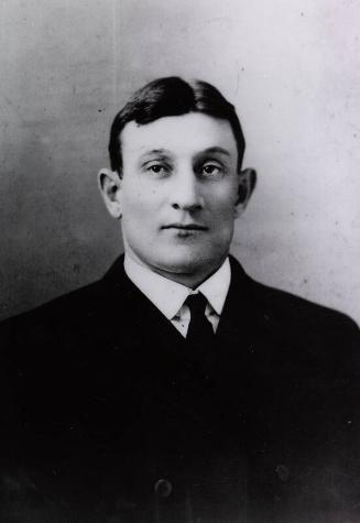 Honus Wagner Portrait photograph, undated