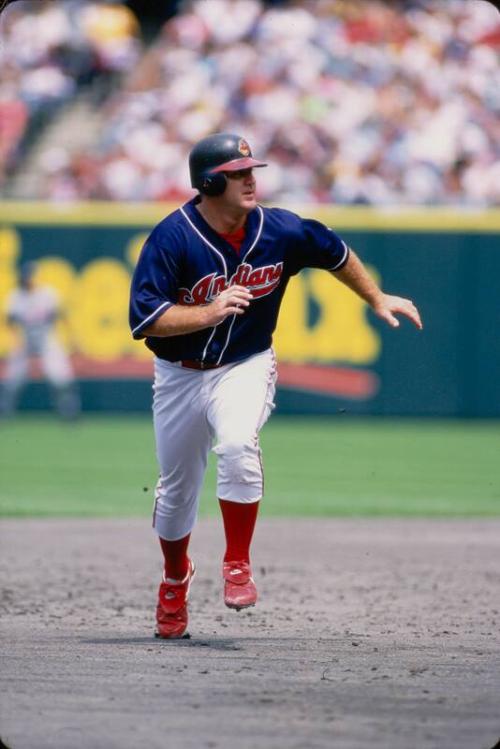 Jim Thome Running slide, 2000 August 06