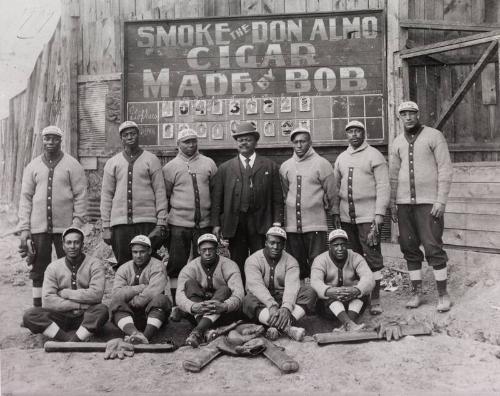 St. Paul Gophers photograph, probably 1909 May 22