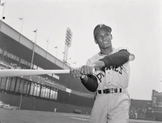 Roberto Clemente Batting negative, 1955 or 1956