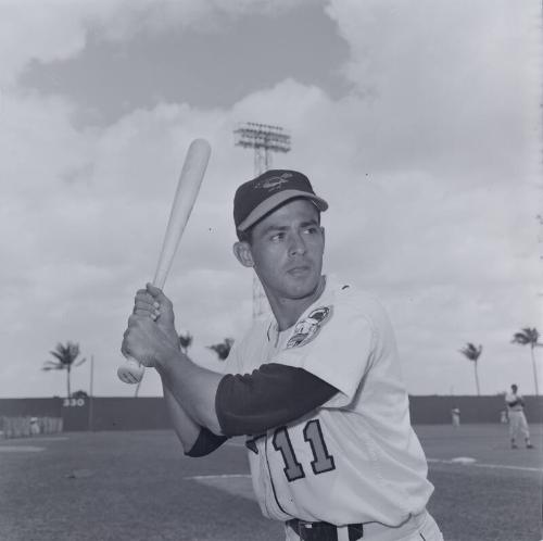 Luis Aparicio negative , 1963 or 1964