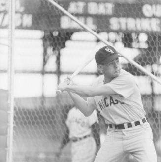 Luis Aparicio batting negative , between 1956 and 1961