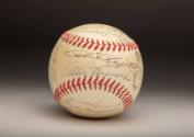 New York Yankees Autographed ball