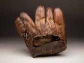 Harry Brecheen glove