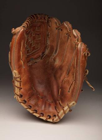 Ryne Sandberg glove