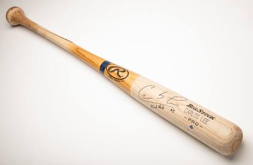 Carlos Lee bat