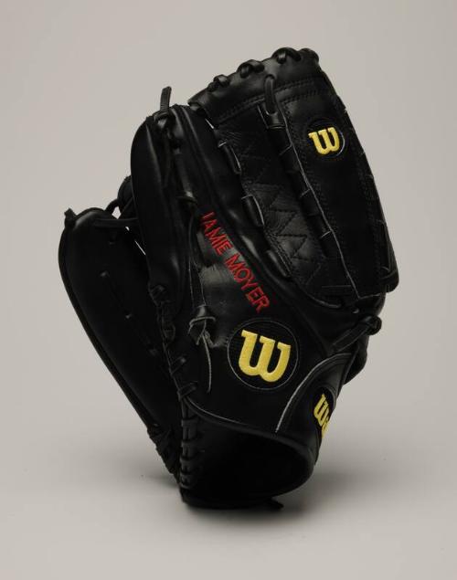 Jamie Moyer glove