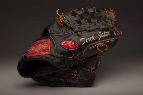 Derek Jeter glove