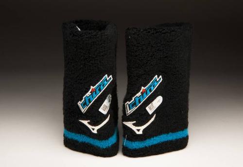 Ichiro Suzuki 3000th Major League Hit wristbands