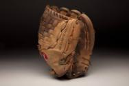 Bert Blyleven glove