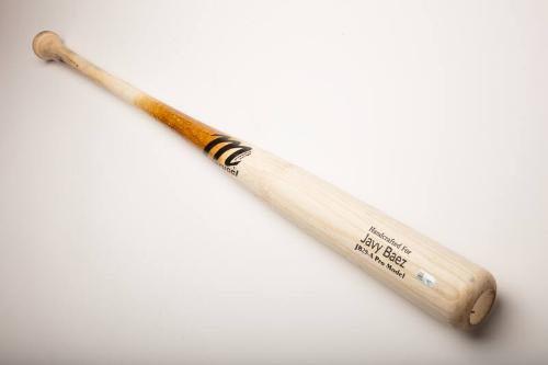 Javy Baez bat